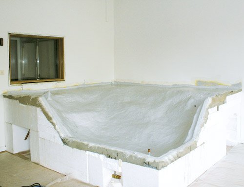 caiman enclosure