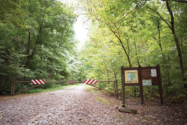snake road gate