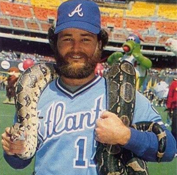 Glenn Hubbard's Fleer snake card story revealed