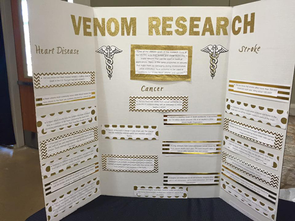 Venom research at Texas Rattlesnake festival